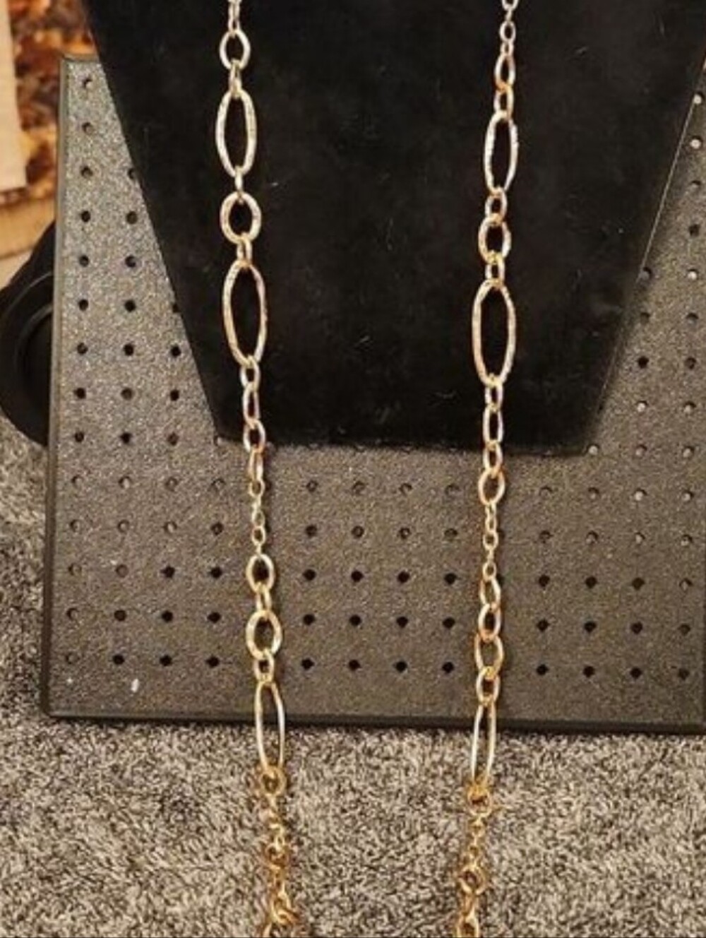 Banana Republic Gold Chain Necklace - Picture 2 of 9